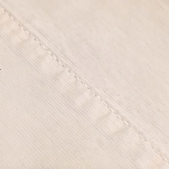 Cambio Chic Pocketed Ankle Pants in Soft White, Size 2 - Picture 6 of 6